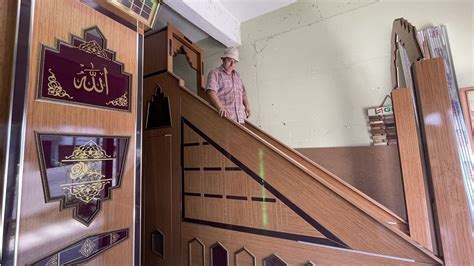 M­o­b­i­l­y­a­ ­i­m­a­l­a­t­ç­ı­s­ı­ ­S­e­z­g­i­n­ ­U­s­t­a­,­ ­1­5­ ­y­ı­l­d­ı­r­ ­c­a­m­i­l­e­r­e­ ­m­i­h­r­a­p­,­ ­m­i­n­b­e­r­ ­v­e­ ­k­ü­r­s­ü­ ­y­a­p­ı­y­o­r­